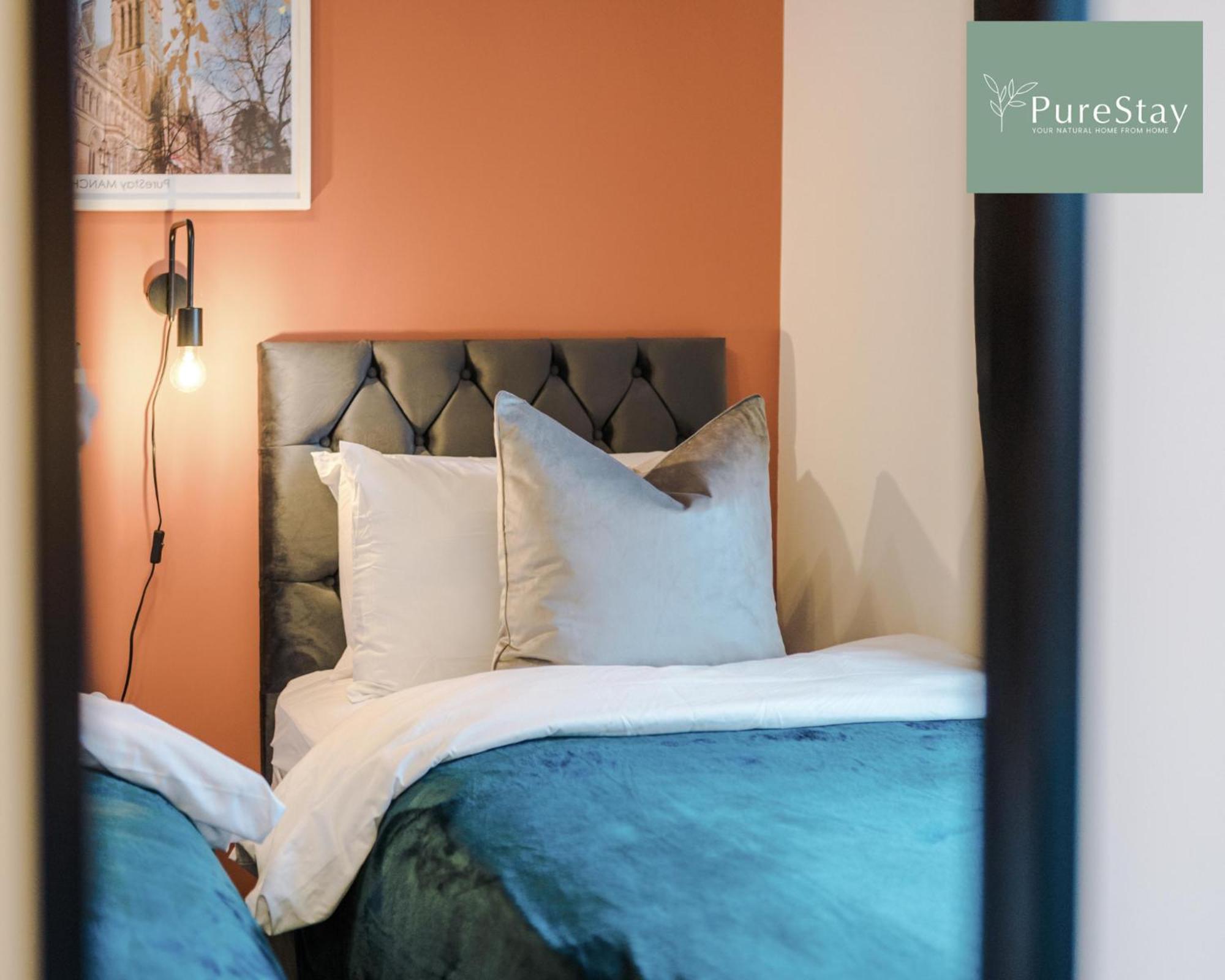 Stunning Five Bedroom Manchester House With Free Parking By Purestay Short Lets & Serviced Accommodation Exterior foto